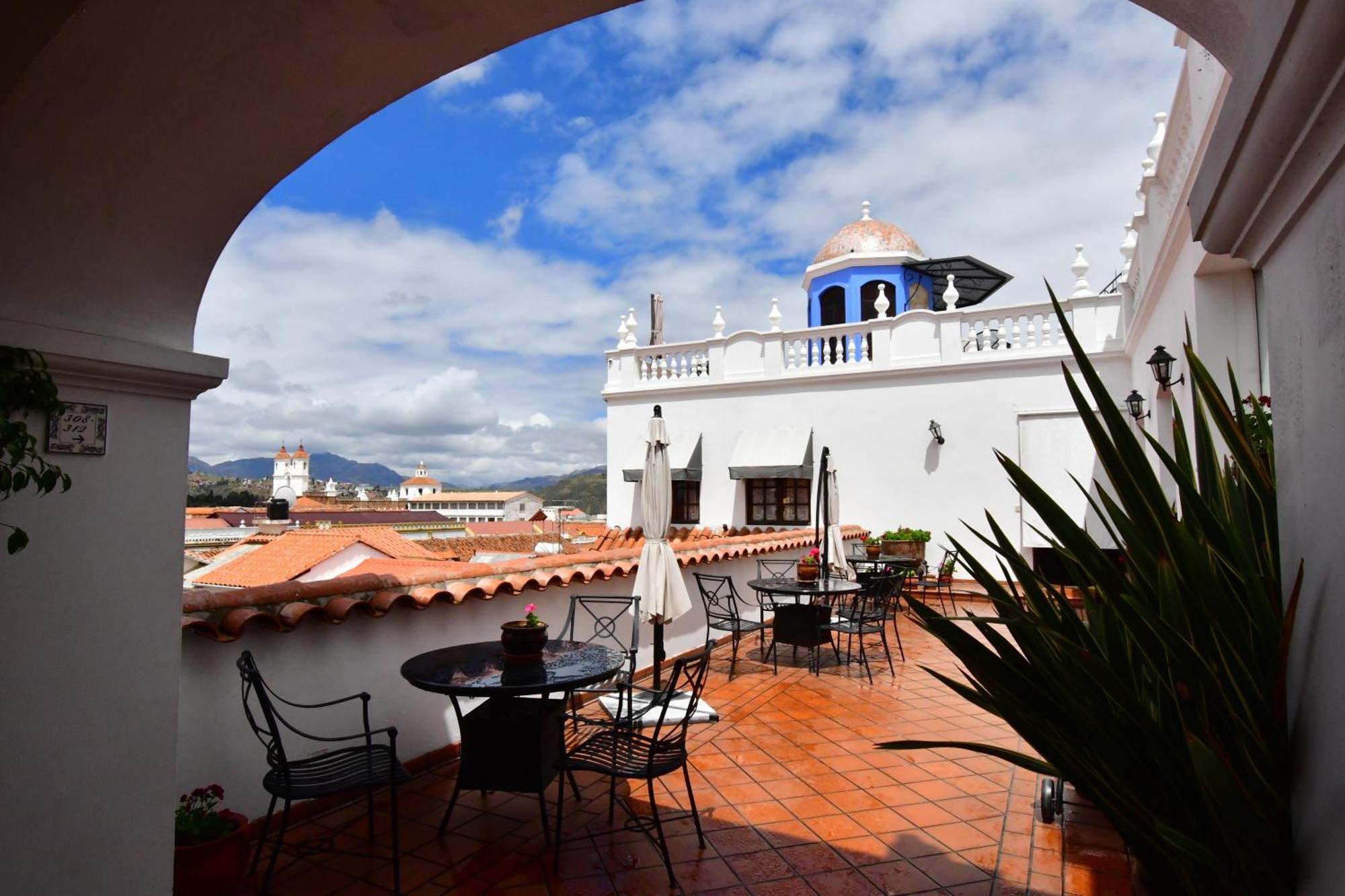 Parador Santa Maria La Real スクレ エクステリア 写真