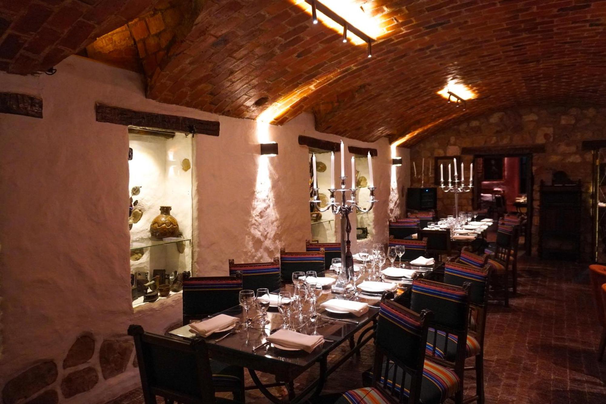 Parador Santa Maria La Real スクレ エクステリア 写真