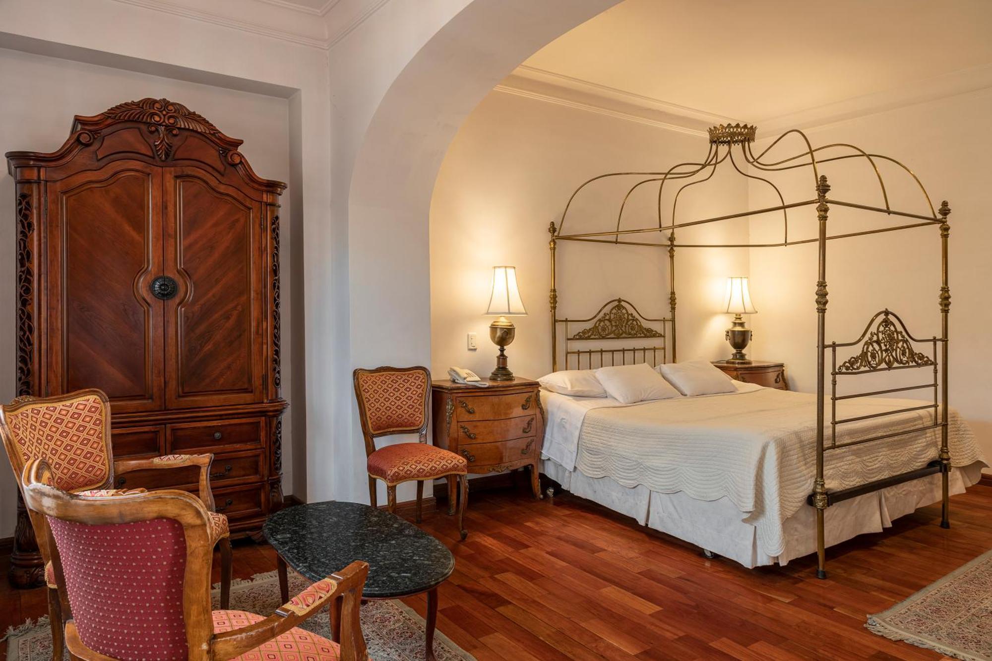 Parador Santa Maria La Real スクレ エクステリア 写真