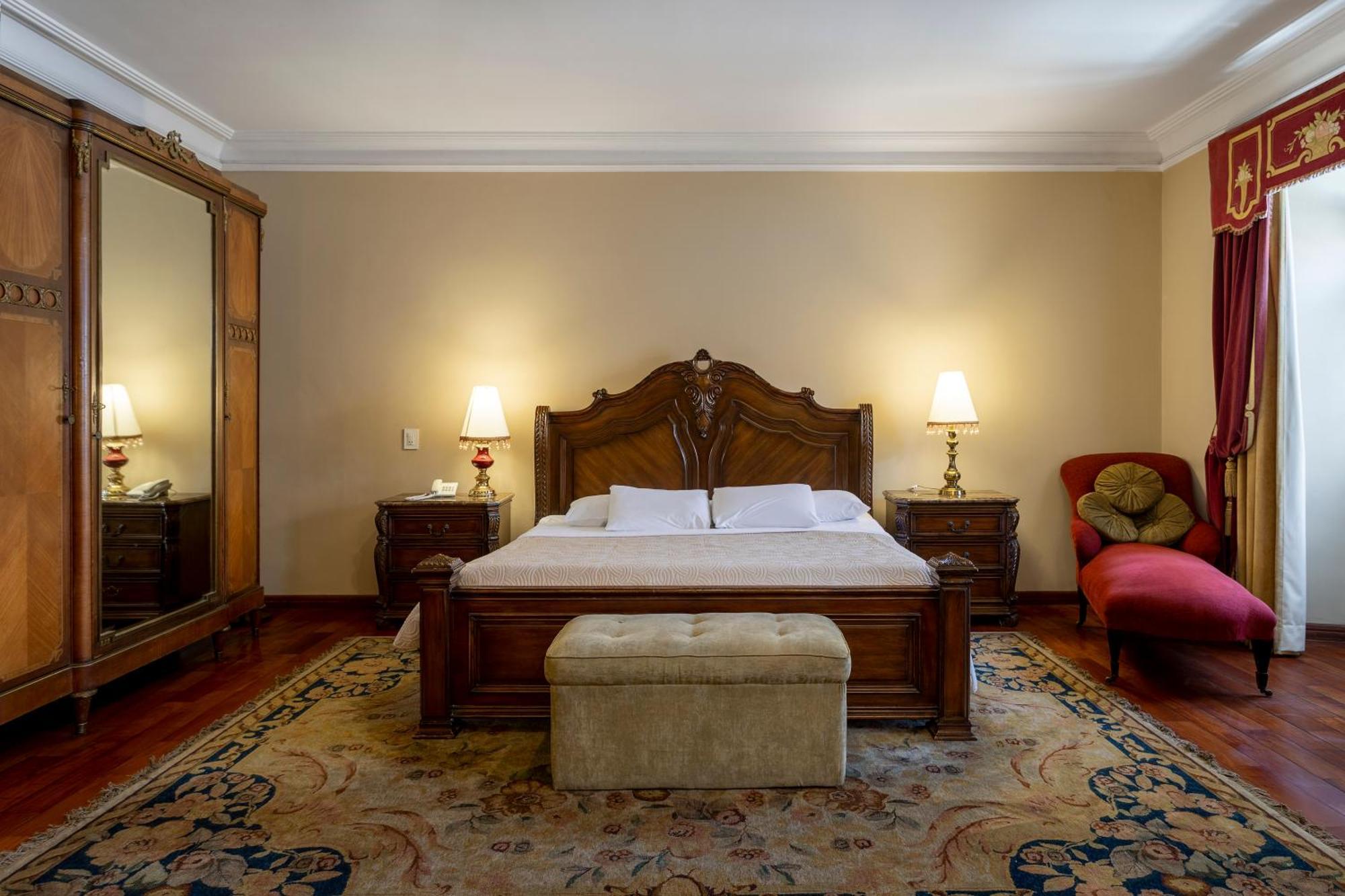 Parador Santa Maria La Real スクレ エクステリア 写真